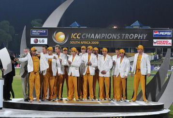 CENTURION, SOUTH AFRICA - OCTOBER 05:  Ricky Ponting and the Australian team receive their Championship jackets during the ICC Champions Trophy final match between Australia and New Zealand from SuperSport Park on October 05, 2009 in Centurion, South Africa. (Photo by Duif du Toit/Gallo Images/Getty Images)