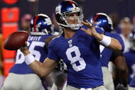 EAST RUTHERFORD, NJ - AUGUST 29:  David Carr #8 of the New York Giants throws a pass against the New York Jets on August 29, 2009 at Giants Stadium in East Rutherford, New Jersey.  (Photo by Jim McIsaac/Getty Images)