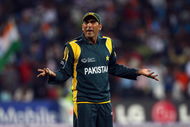 CENTURION, SOUTH AFRICA - SEPTEMBER 26:  Younis Khan of Pakistan looks on during the  ICC Champions Trophy group A match between India and Pakistan at Centurion on September 26, 2009 in Centurion, South Africa.  (Photo by Tom Shaw/Getty Images)