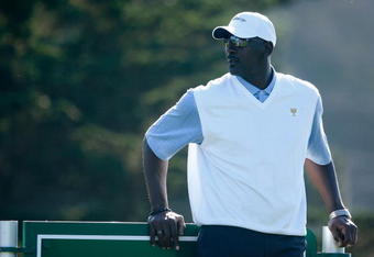 SAN FRANCISCO - OCTOBER 07:  USA Team assistant Michael Jordan watches the play during a practice round prior to the start of The Presidents Cup at Harding Park Golf Course on October 7, 2009 in San Francisco, California.  (Photo by Scott Halleran/Getty Images)