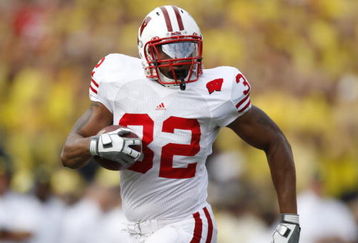 ANN ARBOR, MI - SEPTEMBER 27:  John Clay #32 of the Wisconsin Badgers runs with the ball during the game against the Michigan Wolverines on September 27, 2008 at Michigan Stadium in Ann Arbor, Michigan. (Photo by Gregory Shamus/Getty Images) 