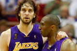 ORLANDO, FL - JUNE 14:  (L-R) Pau Gasol #16 puts his arm around Kobe Bryant #24 of the Los Angeles Lakers in the second quarter against the Orlando Magic in Game Five of the 2009 NBA Finals on June 14, 2009 at Amway Arena in Orlando, Florida.  NOTE TO USER:  User expressly acknowledges and agrees that, by downloading and or using this photograph, User is consenting to the terms and conditions of the Getty Images License Agreement.  (Photo by Ronald Martinez/Getty Images)