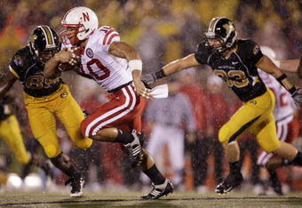 COLUMBIA, MO - OCTOBER 08:  Running back Roy Helu, Jr. #10 of the Nebraska Cornhuskers carries the ball during the game against the Missouri Tigers on October 8, 2009 at Faurot Field/Memorial Stadium in Columbia, Missouri.  (Photo by Jamie Squire/Getty Images)