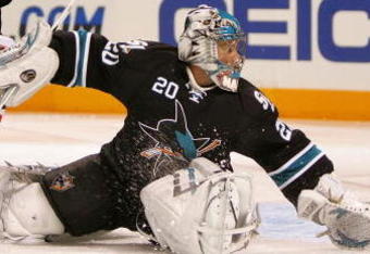 SAN JOSE, CA - OCTOBER 08:  Evgeni Nabokov #20 of the San Jose Sharks makes a save in the first period of a game against the Columbus Blue Jackets at HP Pavilion on October 8, 2009 in San Jose, California.  (Photo by Ezra Shaw/Getty Images)