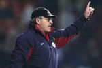 LONDON - MARCH 15: Dario Gradi, manager of Crewe Alexandra, issues instructions during the Coca Cola Championship match between West Ham United and Crewe Alexandra at Upton Park Stadium on March 15, 2005 in London, England.  (Photo by Phil Cole/Getty Images)