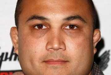 LOS ANGELES, CA - APRIL 07:  UFC Fighter BJ Penn arrives at the 1st Annual Epiphone Revolver Golden Gods Awards at the Club Nokia on April 7, 2009 in Los Angeles, California.  (Photo by Michael Buckner/Getty Images)