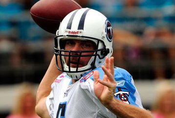 JACKSONVILLE, FL - OCTOBER 04:  Kerry Collins #5 of the Tennessee Titans attempts a pass during the game against the Jacksonville Jaguars at Jacksonville Municipal Stadium on October 4, 2009 in Jacksonville, Florida.  (Photo by Sam Greenwood/Getty Images)