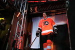 PHILADELPHIA - OCTOBER 06:  Chris Pronger #20 of the Phildelphia Flyers walks out for his first home game at the Wachovia Center on October 6, 2009 in Philadelphia, Pennsylvania.  (Photo by Bruce Bennett/Getty Images)