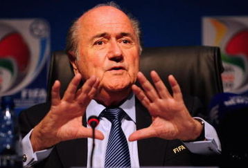 JOHANNESBURG, SOUTH AFRICA - JUNE 26:  Joseph S Blatter President of FIFA talks to the media at the Sandton Convention Centre on June 26, 2009 in Johannesburg, South Africa.  (Photo by Laurence Griffiths/Getty Images)