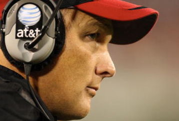 ATHENS, GA - SEPTEMBER 26: Head Coach Mark Richt of the Georgia Bulldogs watches the action against the Arizona State Sun Devils at Sanford Stadium on September 26, 2009 in Athens, Georgia. (Photo by Scott Cunningham/Getty Images)