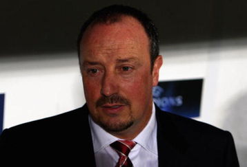 FLORENCE, ITALY - SEPTEMBER 29:  Liverpool manager Rafael Benitez during the UEFA Champions League Group E match between Fiorentina and Liverpool at the Stadio Artemio Franchi stadium on September 29, 2009 in Florence, Italy.  (Photo by Clive Brunskill/Getty Images)