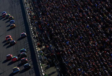 DAYTONA, FL - FEBRUARY 18:  A view of cars racing on the track, during the NASCAR Nextel Cup Series Daytona 500 at Daytona International Speedway on February 18, 2007 in Daytona, Florida.  (Photo by Jamie Squire/Getty Images for NASCAR)