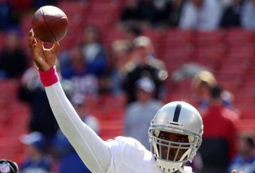 EAST RUTHERFORD, NJ - OCTOBER 11:  JaMarcus Russell #2 of the Oakland Raiders warms up before playing the New York Giants on October 11, 2009 at Giants Stadium in East Rutherford, New Jersey.  (Photo by Jim McIsaac/Getty Images)