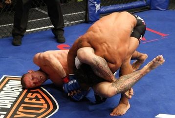 Cerrone_vs_henderson_1_feature