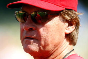 LOS ANGELES, CA - OCTOBER 08:  Manager Tony La Russa of the St. Louis Cardinals looks on during batting practice before taking on the Los Angeles Dodgers in Game Two of the NLDS during the 2009 MLB Playoffs at Dodger Stadium on October 8, 2009 in Los Angeles, California.  (Photo by Jeff Gross/Getty Images)