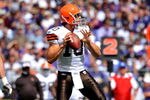 BALTIMORE - SEPTEMBER 27:  Brady Quinn #10 of the Cleveland Browns passes during the game against the Baltimore Ravens at M&T Bank Stadium on September 27, 2009 in Baltimore, Maryland. The Ravens defeated the Browns 34-3. (Photo by Larry French/Getty Images)