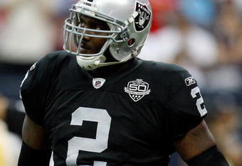 HOUSTON - OCTOBER 04:  Quarterback JaMarcus Russell #2 of the Oakland Raiders at Reliant Stadium on October 4, 2009 in Houston, Texas.  (Photo by Ronald Martinez/Getty Images)