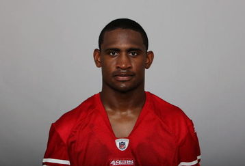 SAN FRANCISCO - 2009:  Dre' Bly of the San Francisco 49ers poses for his 2009 NFL headshot at photo day in San Francisco, California.  (Photo by NFL Photos)   