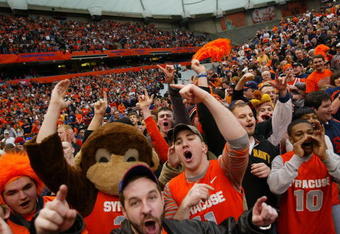 SYRACUSE, NY - FEBRUARY 16:  People cheer during the game between the Georgetown University Hoyas and the Syracuse Orange at the Carrier Dome February 16, 2008 in Syracuse, New York. (Photo by Marc Squire/Getty Images)