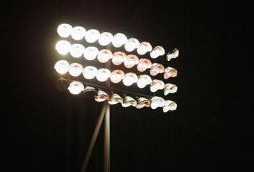 GILLINGHAM, ENGLAND - SEPTEMBER 28:  General view of a floodlight at the Priestfield Stadium during the Coca-Cola Championship match between Gillingham and Leicester City at Priestfield Stadium on September 28, 2004 in Gillingham, England. (Photo by Christopher Lee/Getty Images)