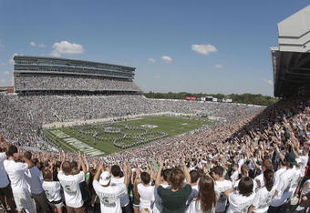 EAST LANSING, MI - SEPTEMBER 05:  General view of Spartan Stadium during the first quarter as the Montana State Bobcats play the Michigan State Spartans on September 5, 2009 at Spartan Stadium in East Lansing, Michigan.  (Photo by Leon Halip/Getty Images) *** Local Caption ***