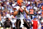 BALTIMORE - SEPTEMBER 27:  Brady Quinn #10 of the Cleveland Browns passes during the game against the Baltimore Ravens at M&T Bank Stadium on September 27, 2009 in Baltimore, Maryland. The Ravens defeated the Browns 34-3. (Photo by Larry French/Getty Images)