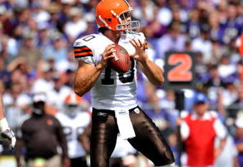 BALTIMORE - SEPTEMBER 27:  Brady Quinn #10 of the Cleveland Browns passes during the game against the Baltimore Ravens at M&T Bank Stadium on September 27, 2009 in Baltimore, Maryland. The Ravens defeated the Browns 34-3. (Photo by Larry French/Getty Images)