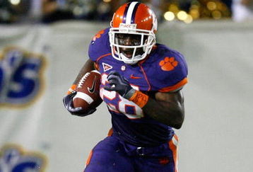 ATLANTA - SEPTEMBER 10:  C.J. Spiller #28 of the Clemson Tigers against the Georgia Tech Yellow Jackets at Bobby Dodd Stadium on September 10, 2009 in Atlanta, Georgia.  (Photo by Kevin C. Cox/Getty Images)