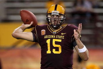 TEMPE, AZ - OCTOBER 03:  Quarterback Danny Sullivan #15 of the Arizona State Sun Devils throws a pass during the college football game against the Oregon State Beavers at Sun Devil Stadium on October 3, 2009 in Tempe, Arizona. The Beavers defeated the Sun Devils 28-17.  (Photo by Christian Petersen/Getty Images)