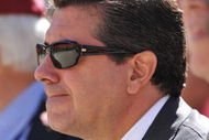 LANDOVER, MD - OCTOBER 4:  Owner Daniel Snyder of the Washington Redskins watches pregame action before the game against the Tampa Bay Buccaneers at FedExField on October 4, 2009 in Landover, Maryland. The Redskins defeated the Buccaneers 16-13. (Photo by Larry French/Getty Images)