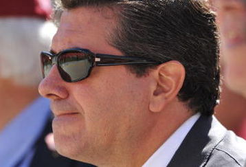 LANDOVER, MD - OCTOBER 4:  Owner Daniel Snyder of the Washington Redskins watches pregame action before the game against the Tampa Bay Buccaneers at FedExField on October 4, 2009 in Landover, Maryland. The Redskins defeated the Buccaneers 16-13. (Photo by Larry French/Getty Images)