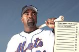 Free_agent_carlos_more_feature