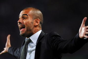 BARCELONA, SPAIN - OCTOBER 03:  Coach Josep Guardiola of Barcelona shouts to his players during the La Liga match between Barcelona and Almeria at the Camp Nou Stadium on October 3, 2009 in Barcelona, Spain. Barcelona won the match 1-0.  (Photo by Jasper Juinen/Getty Images)