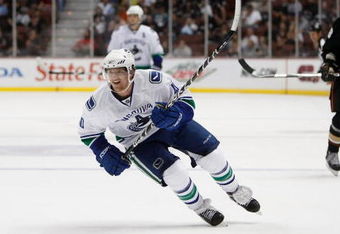 ANAHEIM, CA - SEPTEMBER 17:  Michael Grabner #40 of the Vancouver Canucks skates against the Anaheim Ducks during a preseason game at the Honda Center on September 17, 2009 in Anaheim, California.  (Photo by Jeff Gross/Getty Images)