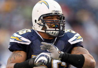 SAN DIEGO - NOVEMBER 25:  Shawne Merriman #56 of the San Diego Chargers reacts to a tackle against the Baltimore Ravens en route to the Chargers's 32-14 win during their NFL Game at Qualcomm Stadium November 25, 2007 in San Diego, California.  (Photo by Donald Miralle/Getty Images)