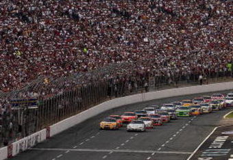 CONCORD, NC - MAY 25:  The Coca-Cola 600 gets underway on May 25, 2003 at Lowe's Motor Speedway in Concord, North Carolina.  (Photo by Rusty Jarrett/Getty Images)