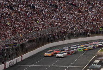 CONCORD, NC - MAY 25:  The Coca-Cola 600 gets underway on May 25, 2003 at Lowe's Motor Speedway in Concord, North Carolina.  (Photo by Rusty Jarrett/Getty Images)