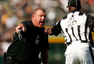 OAKLAND, CA - SEPTEMBER 27:  Oakland Raiders head coach Tom Cable argues with side judge Barry Anderson during their game against the Denver Broncos at the Oakland-Alameda County Coliseum on September 27, 2009 in Oakland, California.  (Photo by Ezra Shaw/Getty Images)