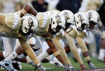 MEMPHIS, TN - DECEMBER 29: The UCF Knights line up against the Mississippi State Bulldogs on December 29, 2007 at the Liberty Bowl Memorial Stadium in Memphis, Tennessee. The Bulldogs beat the Knights 10-3. (Photo by Joe Murphy/Getty Images)