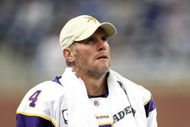 DETROIT - SEPTEMBER 20: Quarterbck Brett Favre #4 of the Minnesota Vikings looks on during the game with the Detroit Lions at Ford Field on September 20, 2009 in Detroit, Michigan. The Vikings won 27-13. (Photo by Stephen Dunn/Getty Images)
