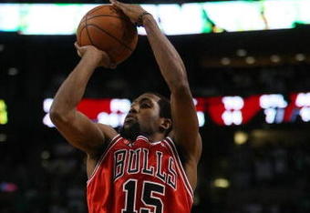 BOSTON - MAY 02:  John Salmons #15 of the Chicago Bulls takes a shot in the second half against the Boston Celtics in Game Seven of the Eastern Conference Quarterfinals during the 2009 NBA Playoffs at TD Banknorth Garden on May 2, 2009 in Boston, Massachusetts. The Celtics defeated the Bulls 109-99. NOTE TO USER: User expressly acknowledges and agrees that, by downloading and or using this photograph, User is consenting to the terms and conditions of the Getty Images License Agreement.  (Photo by Elsa/Getty Images)