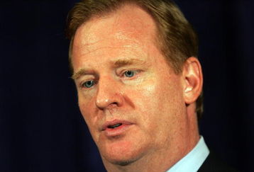 NEW YORK - JULY 27:  NFL Commissioner Roger Goodell answers questions from the media after reinstating Michael Vick on a conditional basis on July 27, 2009 at the InterContinental Hotel in New York City.  (Photo by Mike Stobe/Getty Images)