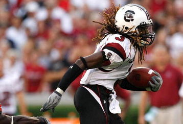 ATHENS, GA - SEPTEMBER 12:  Jarvis Giles #3 of the South Carolina Gamecocks against the Georgia Bulldogs at Sanford Stadium on September 12, 2009 in Athens, Georgia.  (Photo by Kevin C. Cox/Getty Images)