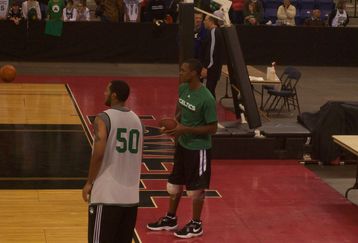 Celtics_open_practice_010_feature