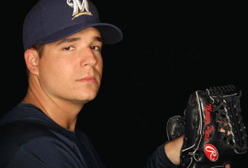 MARYVALE, AZ - FEBRUARY 19: Manny Parra of the Milwaukee Brewers poses during photo day at the Brewers spring training complex on February 19, 2009 in Maryvale, Arizona. (Photo by Ronald Martinez/Getty Images)