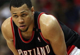 HOUSTON - APRIL 26:  Guard Brandon Roy #7 of the Portland Trail Blazers during play against the Houston Rockets in Game Four of the Western Conference Quarterfinals during the 2009 NBA Playoffs at Toyota Center on April 26, 2009 in Houston, Texas. NOTE TO USER: User expressly acknowledges and agrees that, by downloading and or using this photograph, User is consenting to the terms and conditions of the Getty Images License Agreement.  (Photo by Ronald Martinez/Getty Images)