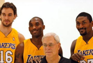 EL SEGUNDO, CA - SEPTEMBER 29:  Pau Gasol #16, Kobe Bryant #24, Coach Phil Jackson and Ron Artest #37 of the Los Angeles Lakers pose for a photograph during Lakers media day at their training facility on  September 29, 2009 in El Segundo, California. NOTE TO USER: User expressly acknowledges and agrees that, by downloading and/or using this Photograph, user is consenting to the terms and conditions of the Getty Images License Agreement.  (Photo by Kevork Djansezian/Getty Images)