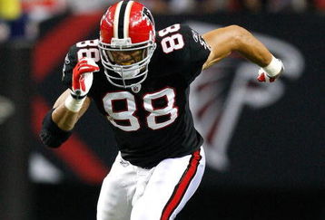 ATLANTA - SEPTEMBER 20:  Tony Gonzalez #88 of the Atlanta Falcons against the Carolina Panthers at Georgia Dome on September 20, 2009 in Atlanta, Georgia.  (Photo by Kevin C. Cox/Getty Images)