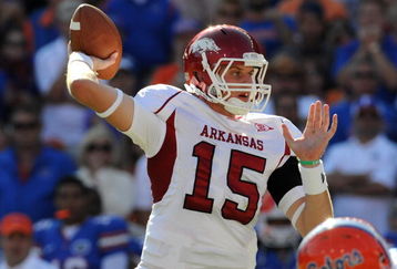 GAINESVILLE, FL - OCTOBER 17: Quarterback Ryan Mallett #15 of the Arkansas Razorbacks sets to pass against the Florida Gators October 17, 2009 at Ben Hill Griffin Stadium in Gainesville, Florida.  (Photo by Al Messerschmidt/Getty Images)