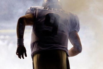 NEW ORLEANS - OCTOBER 04:  Quarterback Drew Brees #9 of the New Orleans Saints is introduced before the game against the New York Jets at the Louisana Superdome on October 4, 2009 in New Orleans, Louisiana.  (Photo by Chris Graythen/Getty Images)